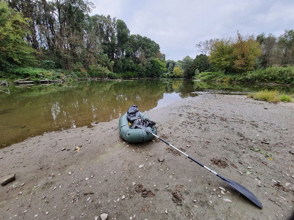 Packraft March